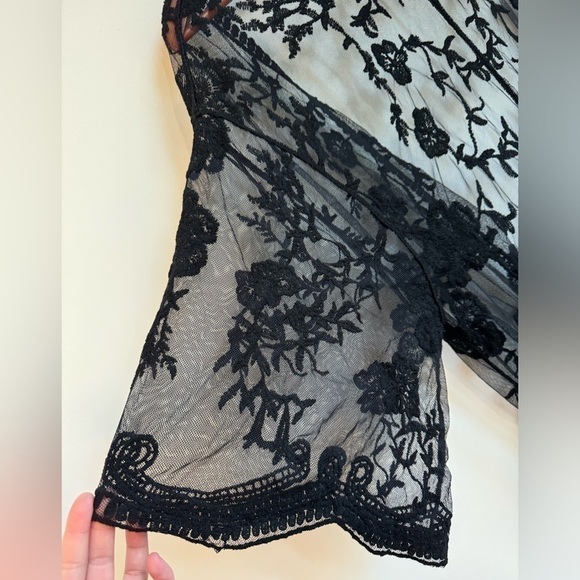 Adiva Coverup Size L Black - Picture 5 of 5